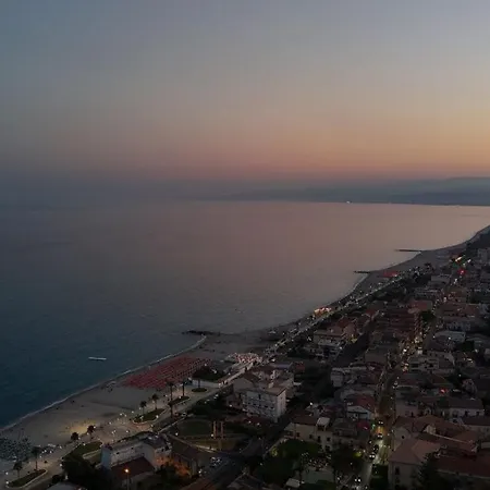 Diaz Est Roccella Ionica