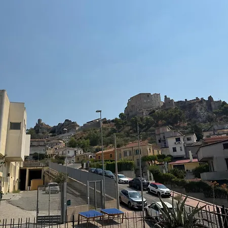 Diaz Est Apartament *